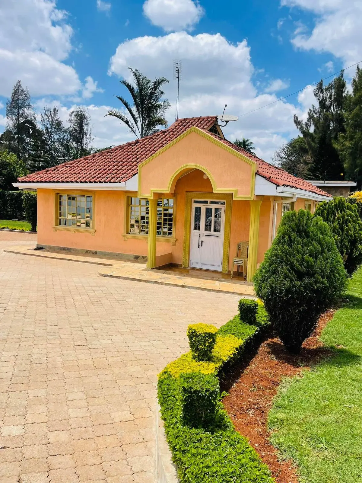 Spacious Family House For Sale in Runda